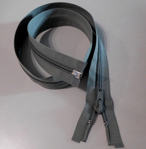 YKK CFOR-86 Nylon Reissverschluss teilbar 8mm/75cm, Hellgrau